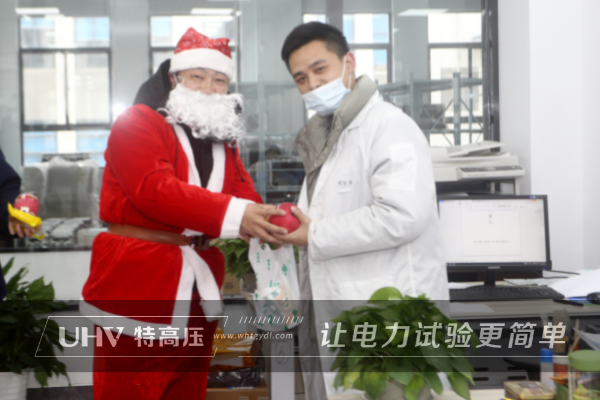 圣诞嘉年华~赶紧收下特高压电力这份圣诞福利!(图8) 圣诞嘉年华~赶紧收下特高压电力这份圣诞福利!(图8)