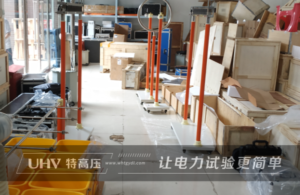 重庆老军工企业定制特高压电力绝缘靴测试仪一批！(图1)